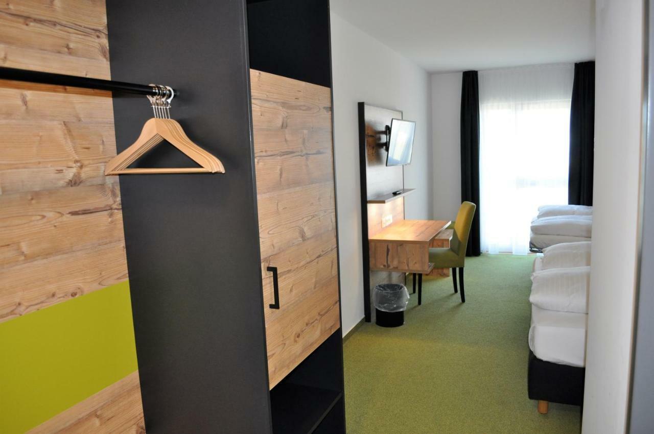 Alb Inn - Hotel & Apartments Merklingen Bagian luar foto